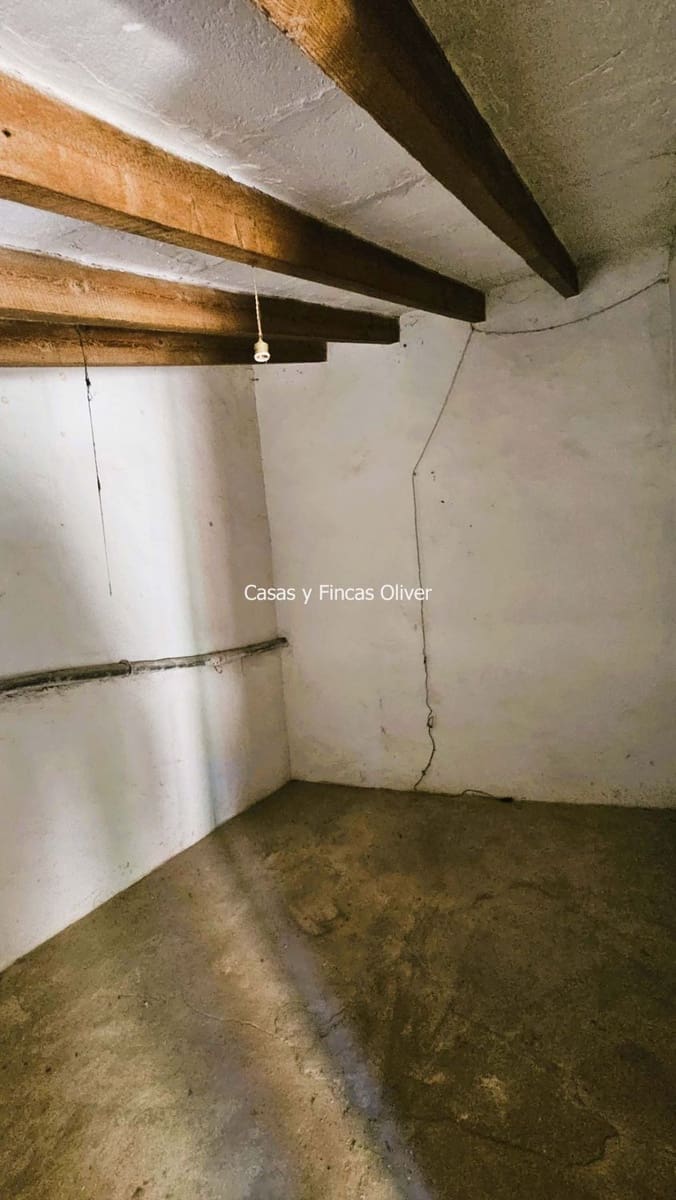 4 soveværelse Byhus til salg i Llubi - € 295.000 (Ref: 7784341)