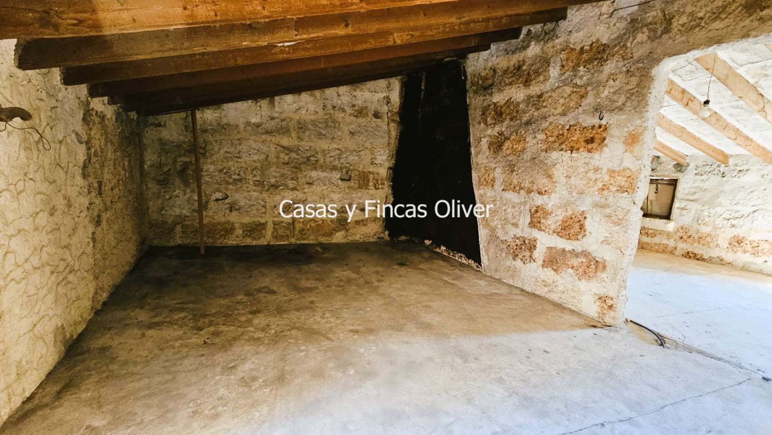 4 soveværelse Byhus til salg i Llubi - € 295.000 (Ref: 7784341)