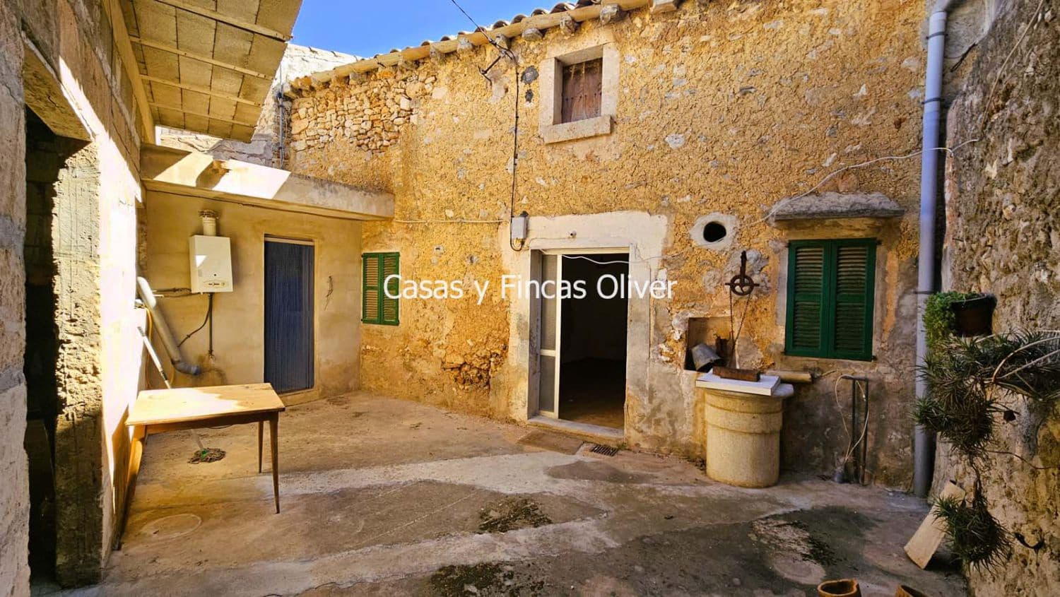 4 soveværelse Byhus til salg i Llubi - € 295.000 (Ref: 7784341)