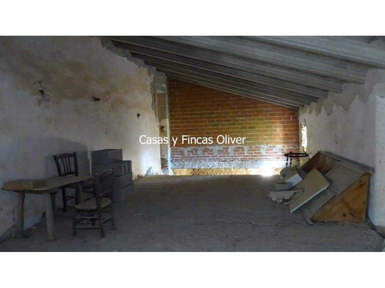 6 soveværelse Byhus til salg i Llubi - € 900.000 (Ref: 7957117)