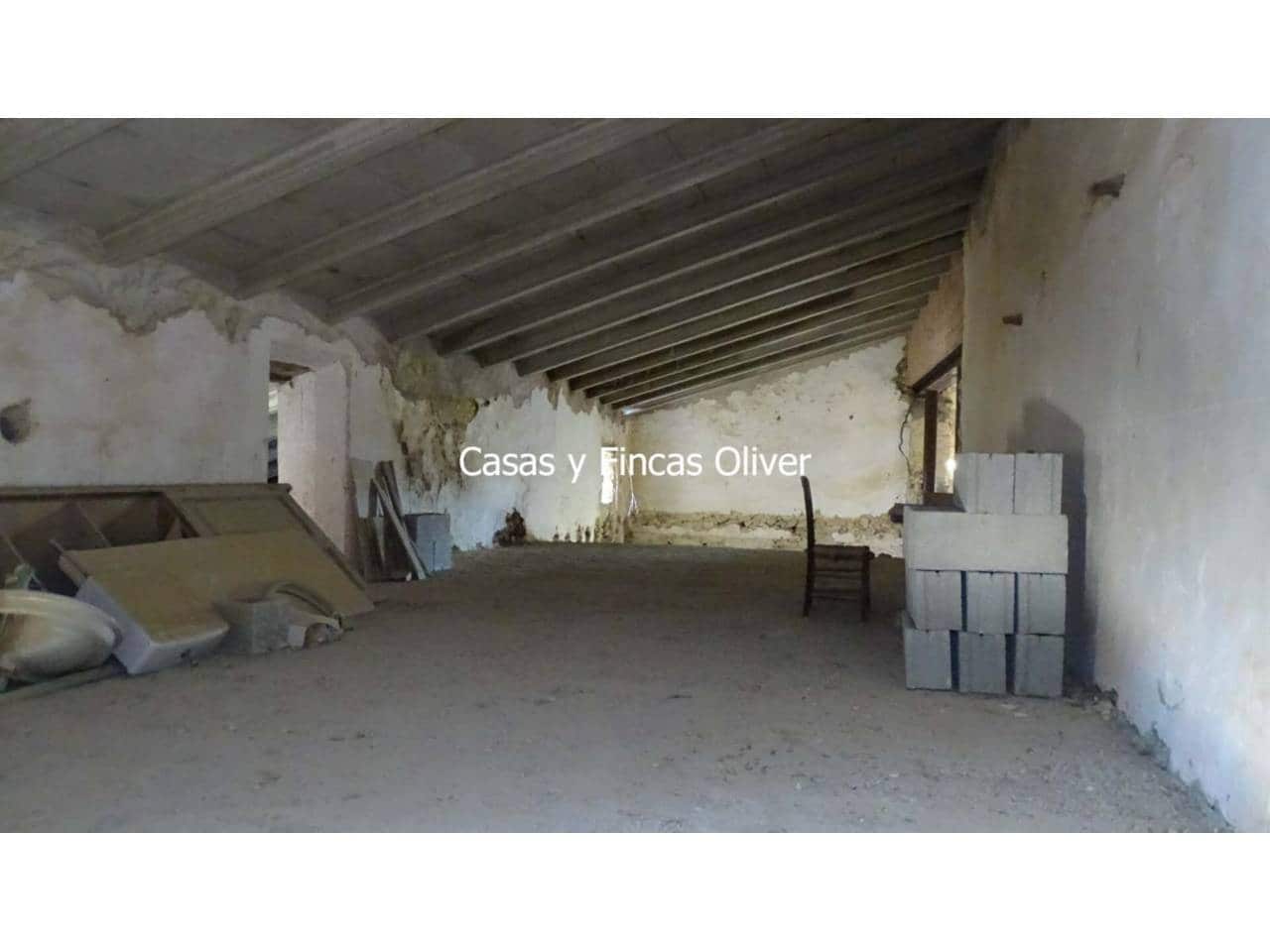 6 soveværelse Byhus til salg i Llubi - € 900.000 (Ref: 7957117)