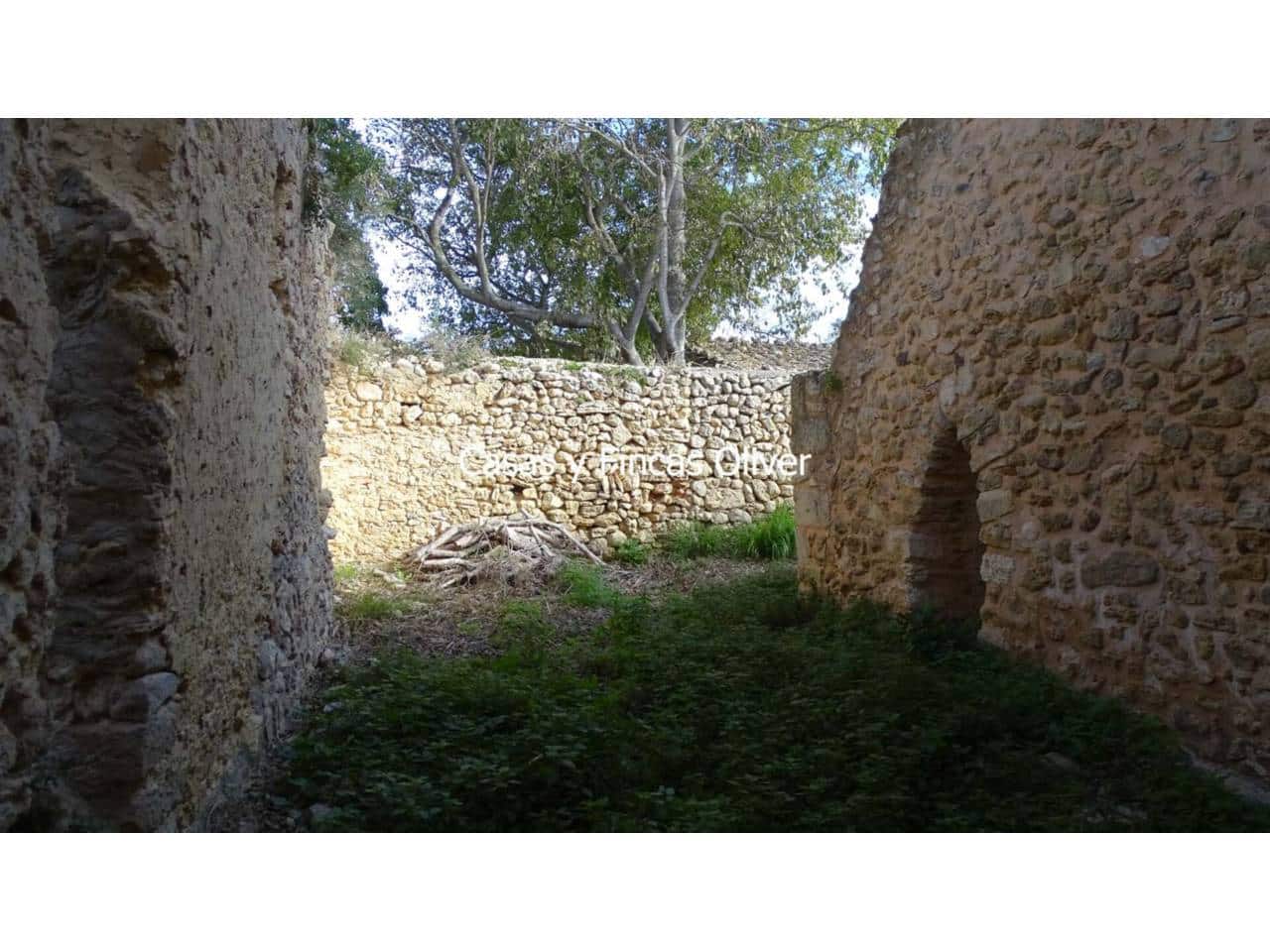 6 soveværelse Byhus til salg i Llubi - € 900.000 (Ref: 7957117)