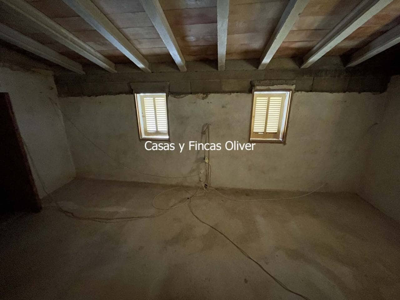 9 soveværelse Byhus til salg i Santa Margalida - € 325.000 (Ref: 8018418)