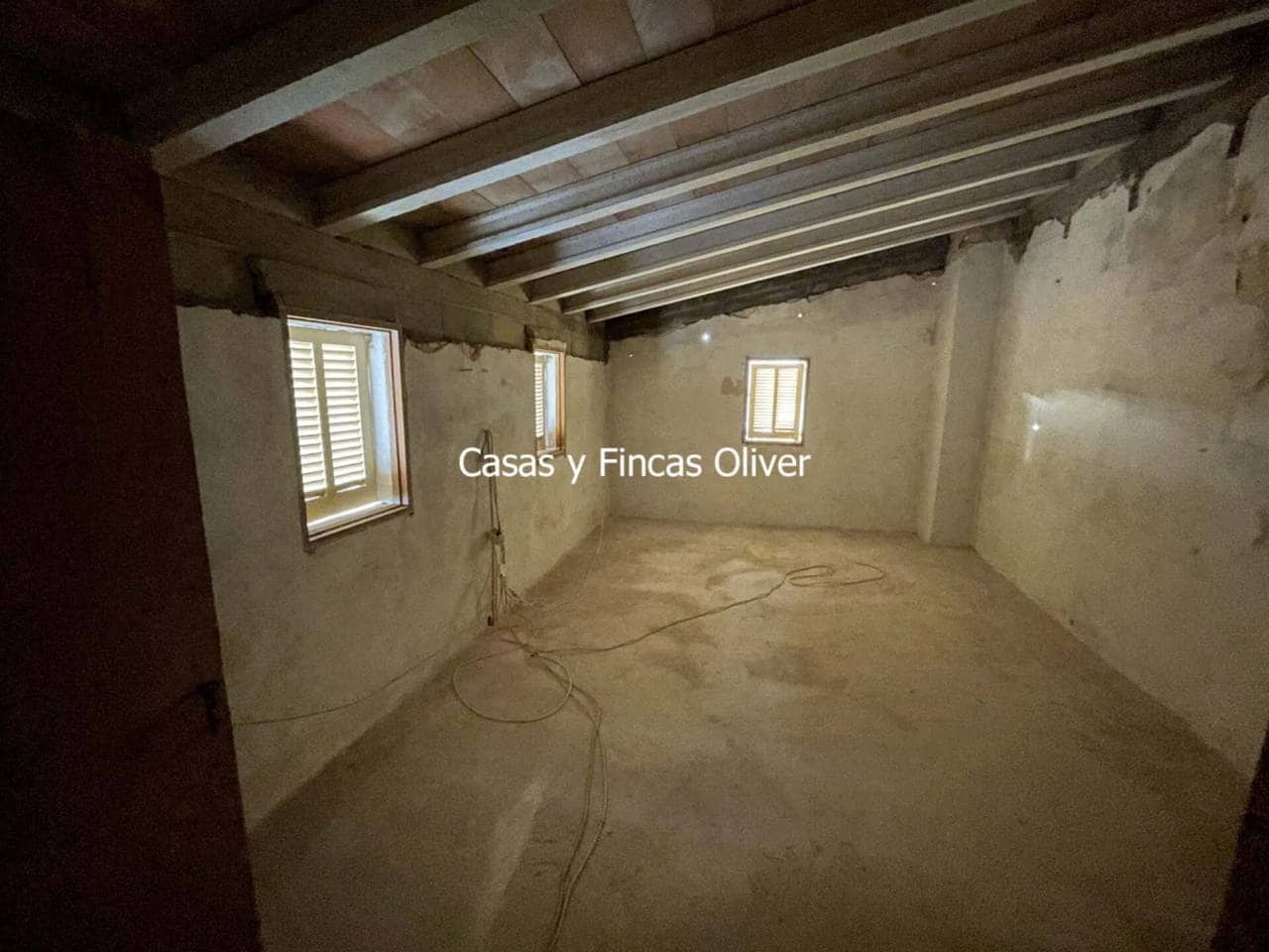 9 soveværelse Byhus til salg i Santa Margalida - € 325.000 (Ref: 8018418)