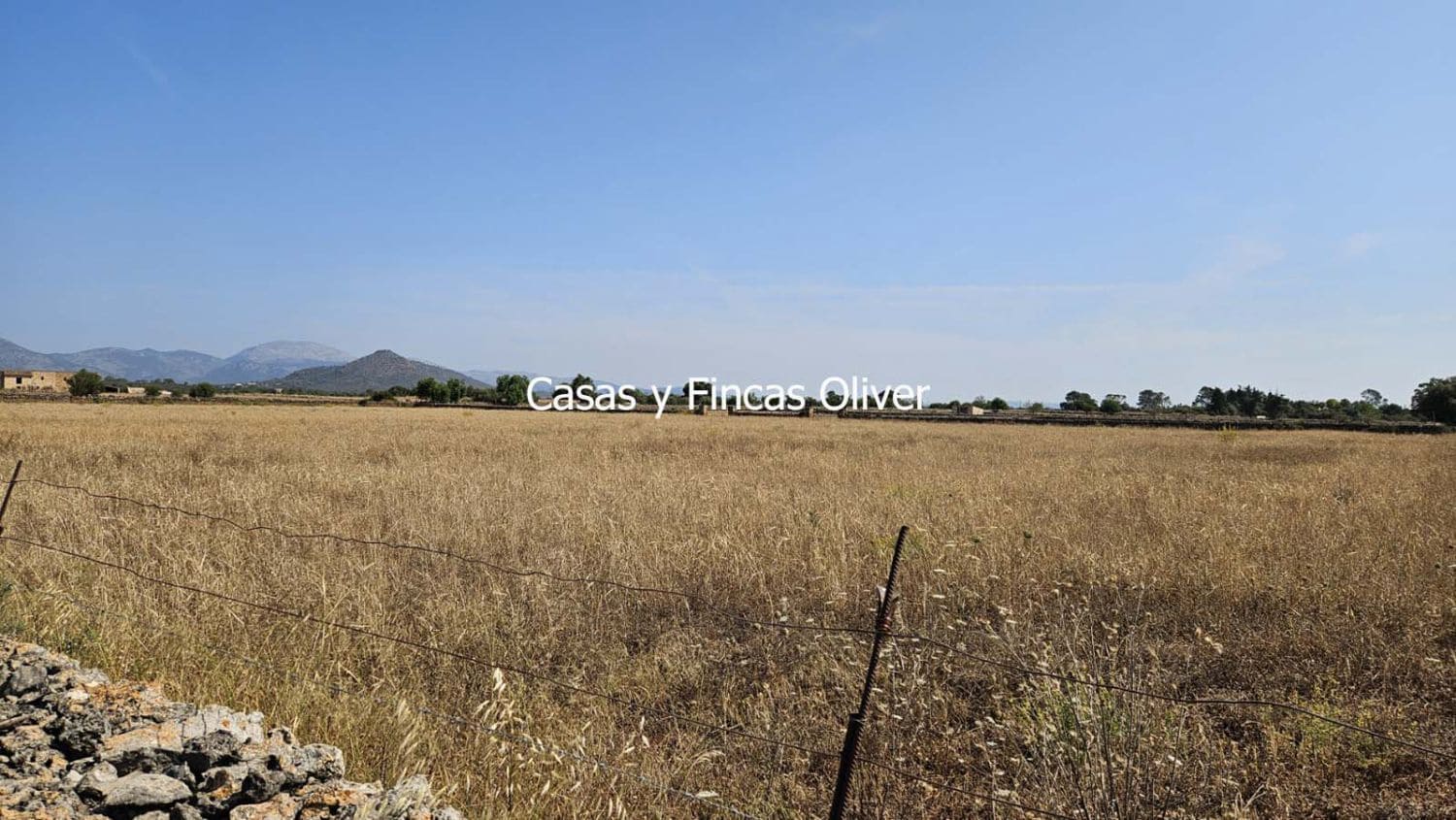 Grunde uden byggetilladelser til salg i Inca - € 300.000 (Ref: 9073813)