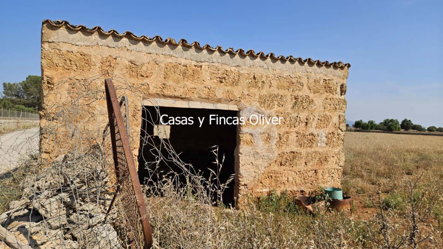 Grunde uden byggetilladelser til salg i Inca - € 300.000 (Ref: 9073813)