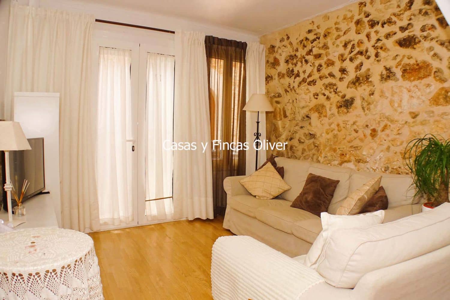 2 soverom Hus til salgs i Llubi - € 318 000 (Ref: 9301320)