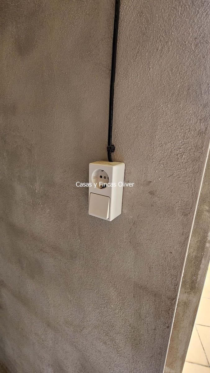 Garage til salg i Sa Pobla - € 9.000 (Ref: 9611163)