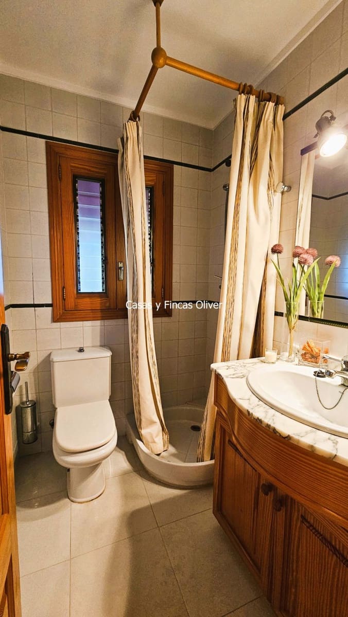 5 Zimmer Villa zu verkaufen in Puerto de Alcudia mit Garage - 1.600.000 € (Ref: 9666125)