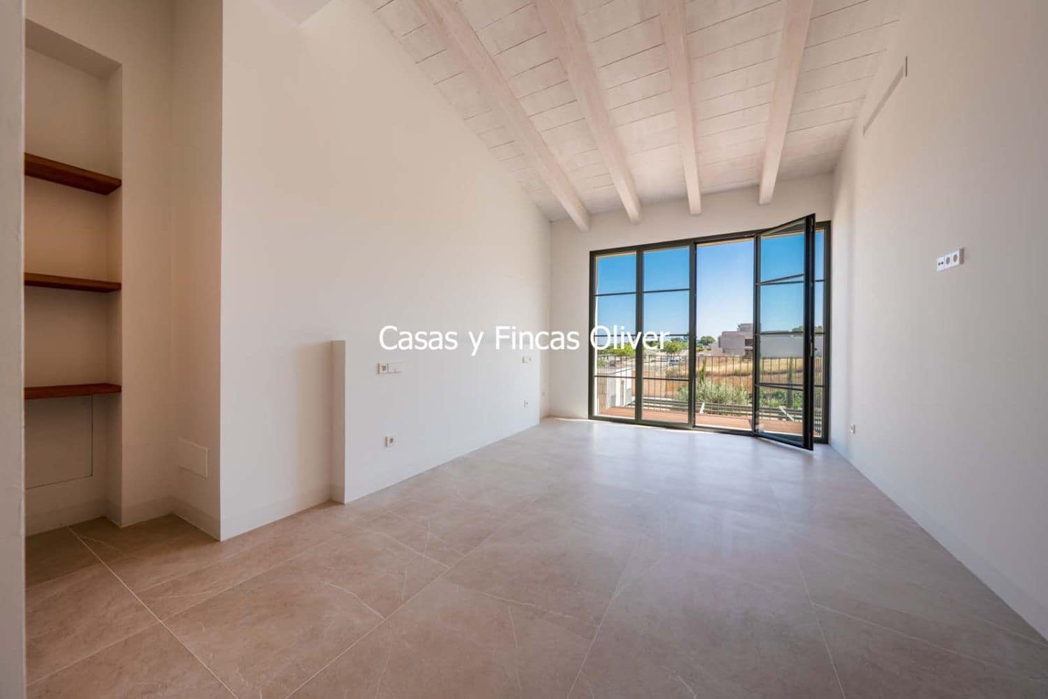 3 bedroom Townhouse for sale in Llubi - € 1,185,000 (Ref: 9735260)