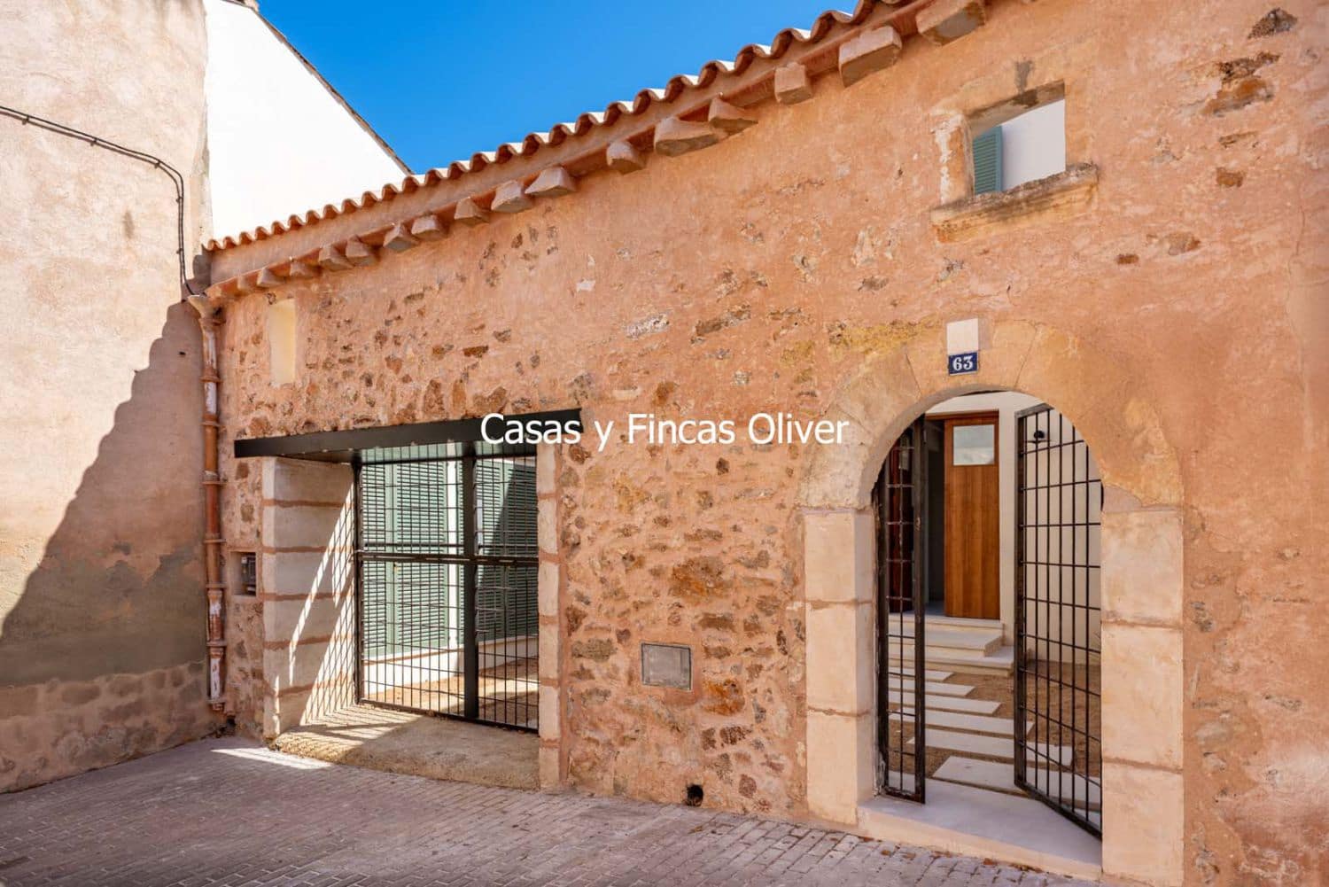 3 bedroom Townhouse for sale in Llubi - € 1,185,000 (Ref: 9735260)