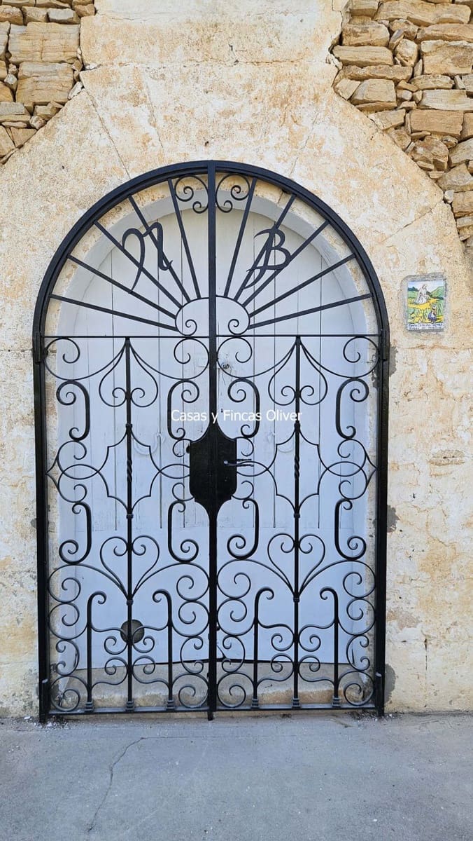 Townhouse for sale in Santa Margalida - € 429,000 (Ref: 9880654)