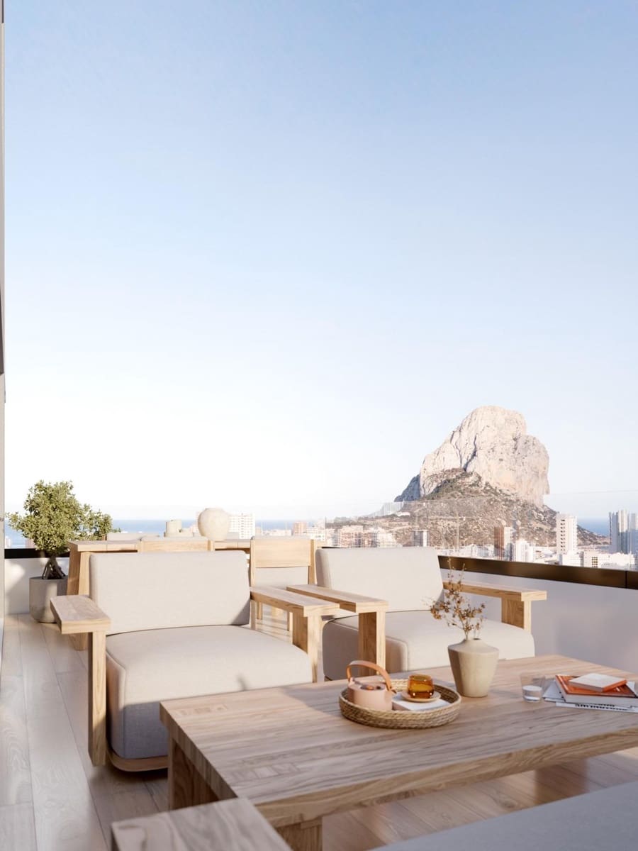 2 bedroom Apartment for sale in Calpe / Calp with pool - € 405,000 (Ref: 10043630)