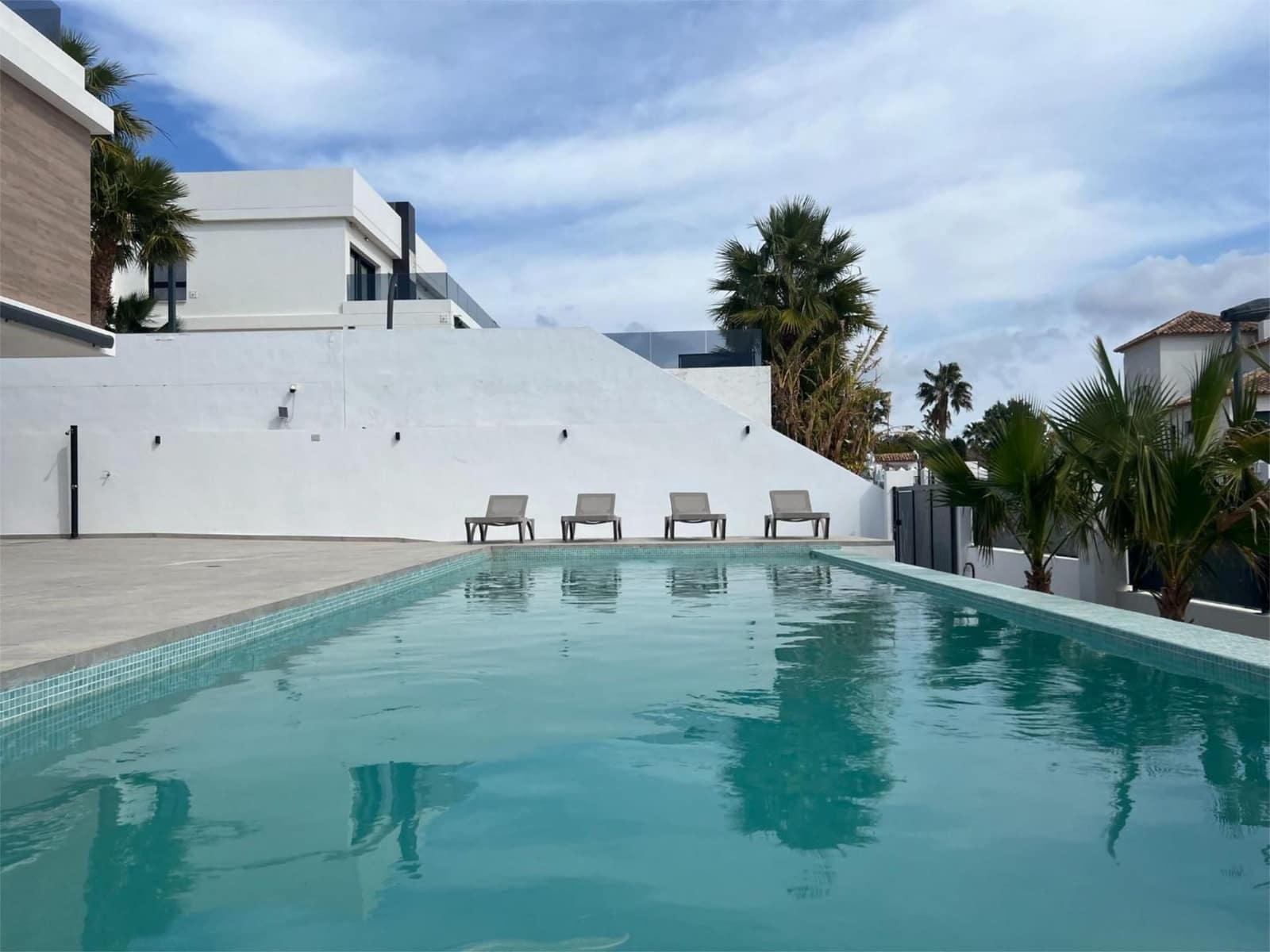 6 quarto Moradia para venda em Finestrat com piscina garagem - 1 800 000 € (Ref: 9678076)