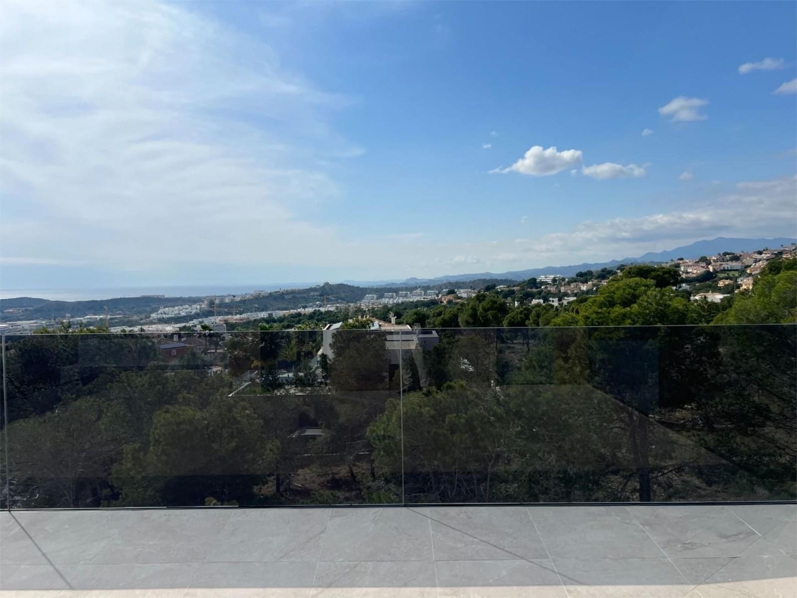 6 quarto Moradia para venda em Finestrat com piscina garagem - 1 800 000 € (Ref: 9678076)