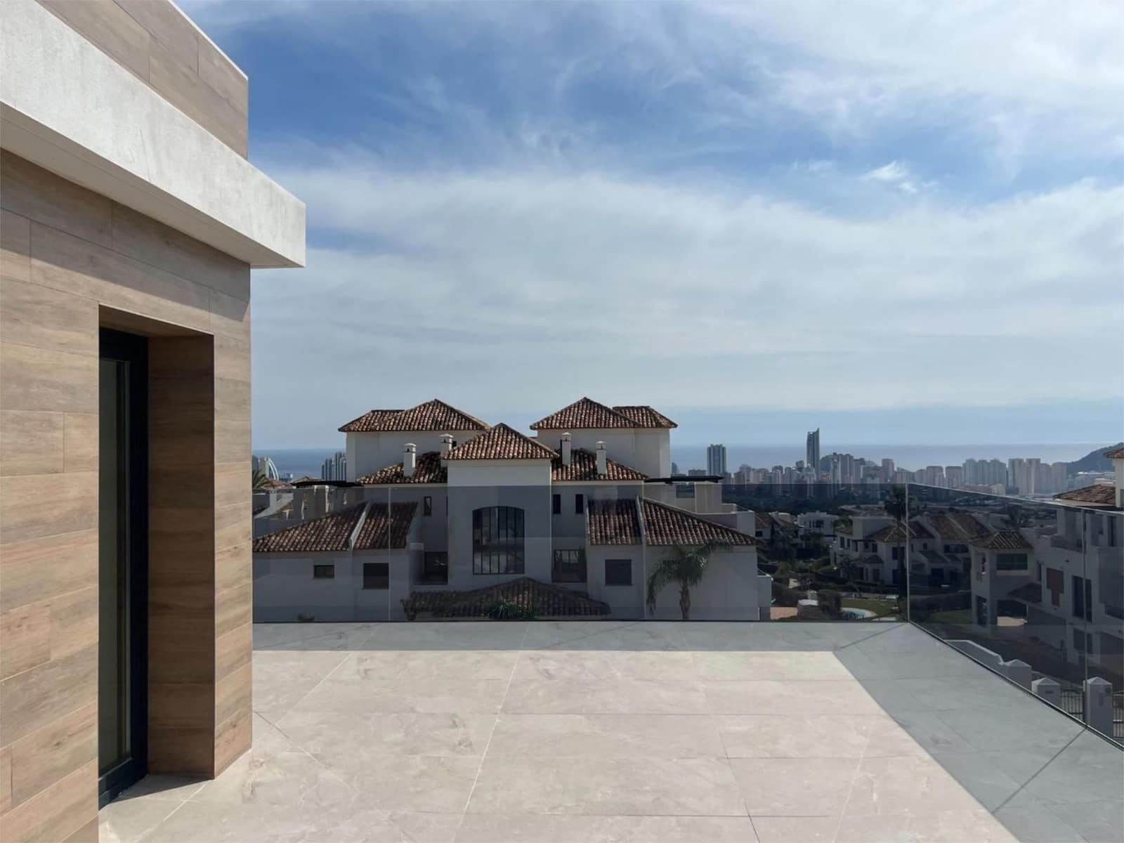 6 quarto Moradia para venda em Finestrat com piscina garagem - 1 800 000 € (Ref: 9678076)