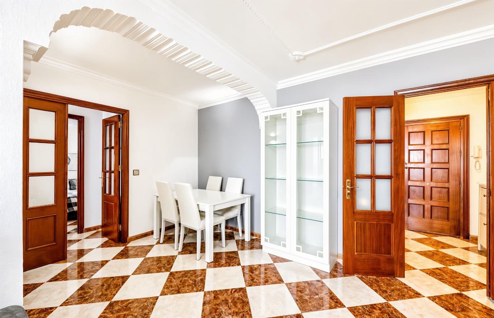 3 bedroom Flat for sale in Chiclana de la Frontera - € 149,990 (Ref: 10005574)