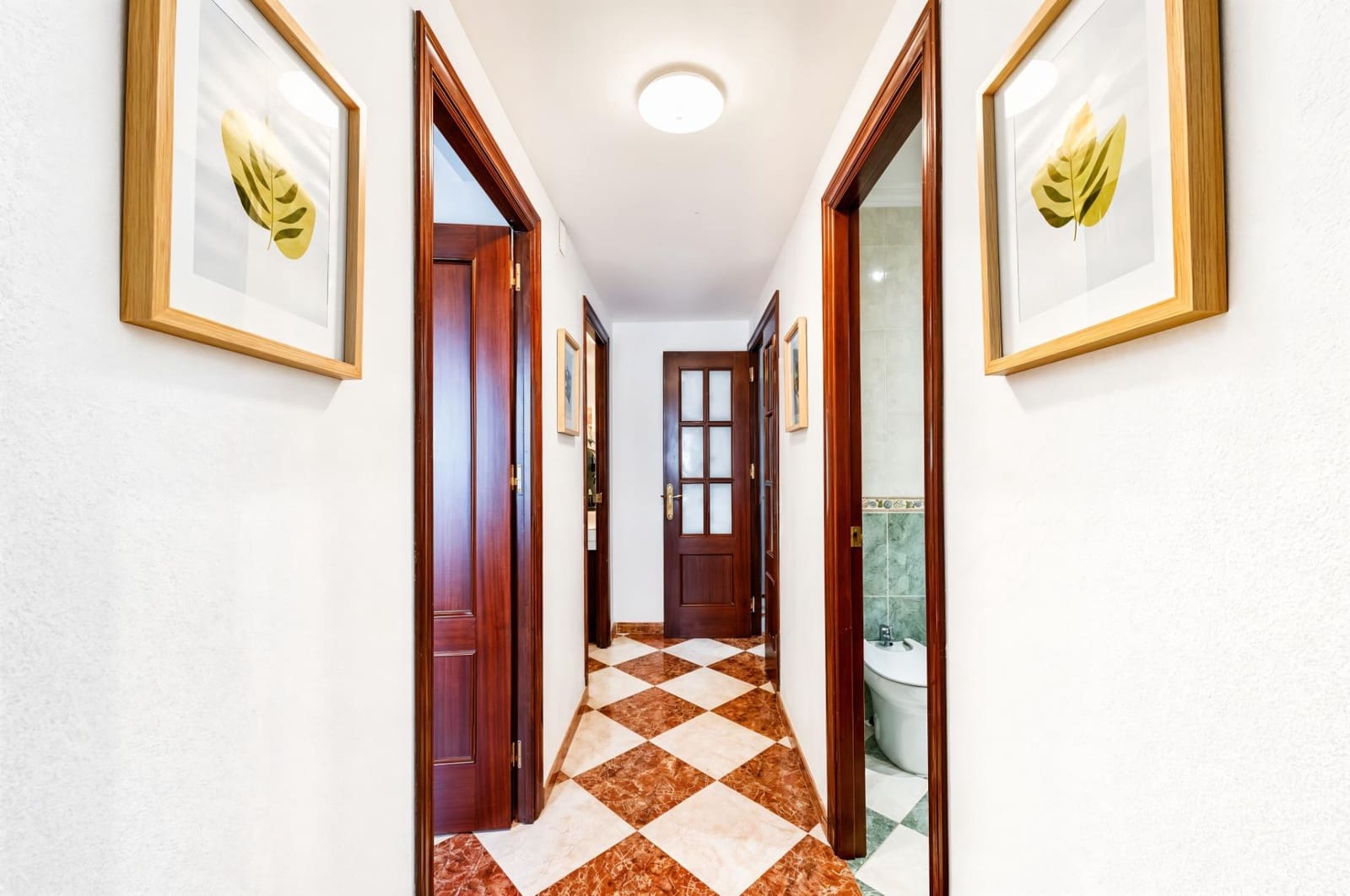 3 bedroom Flat for sale in Chiclana de la Frontera - € 149,990 (Ref: 10005574)