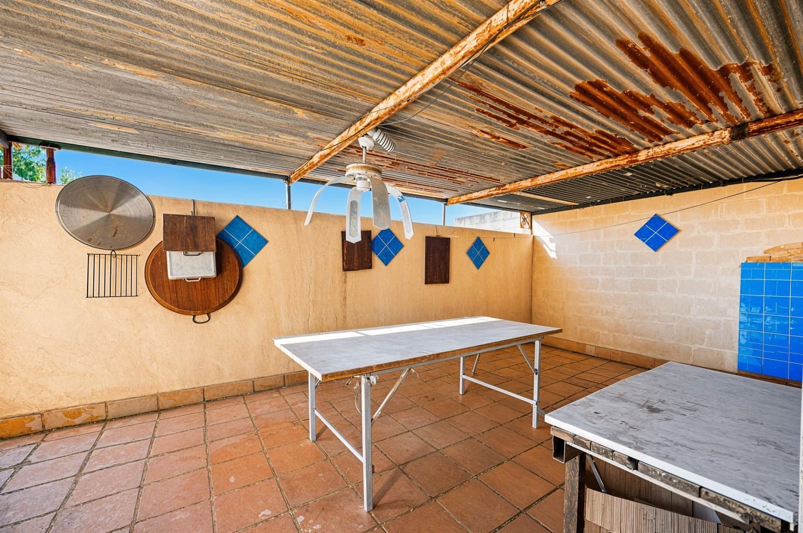 5 bedroom Villa for sale in Chiclana de la Frontera - € 449,990 (Ref: 10009280)