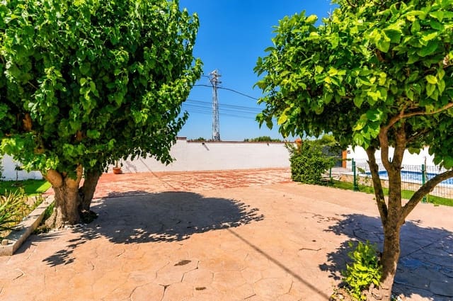 3 sovrum Villa till salu i Chiclana de la Frontera med pool - 249 990 € (Ref: 10045243)