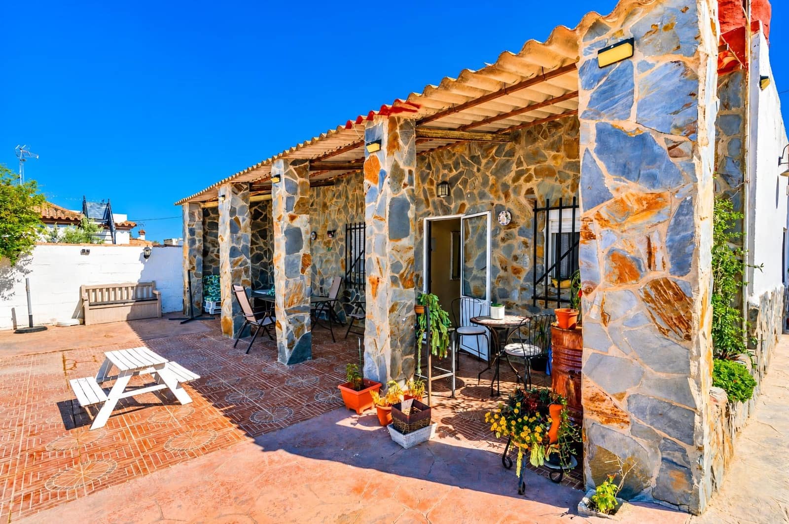 3 slaapkamer Villa te koop in Chiclana de la Frontera met zwembad - € 249.990 (Ref: 10045243)
