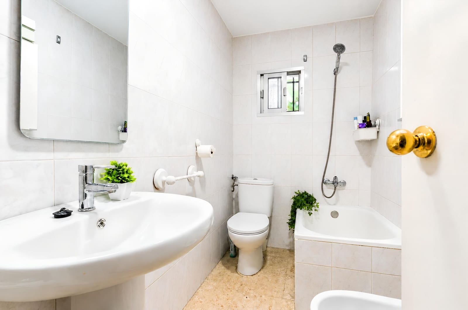 3 slaapkamer Villa te koop in Chiclana de la Frontera met zwembad - € 249.990 (Ref: 10045243)