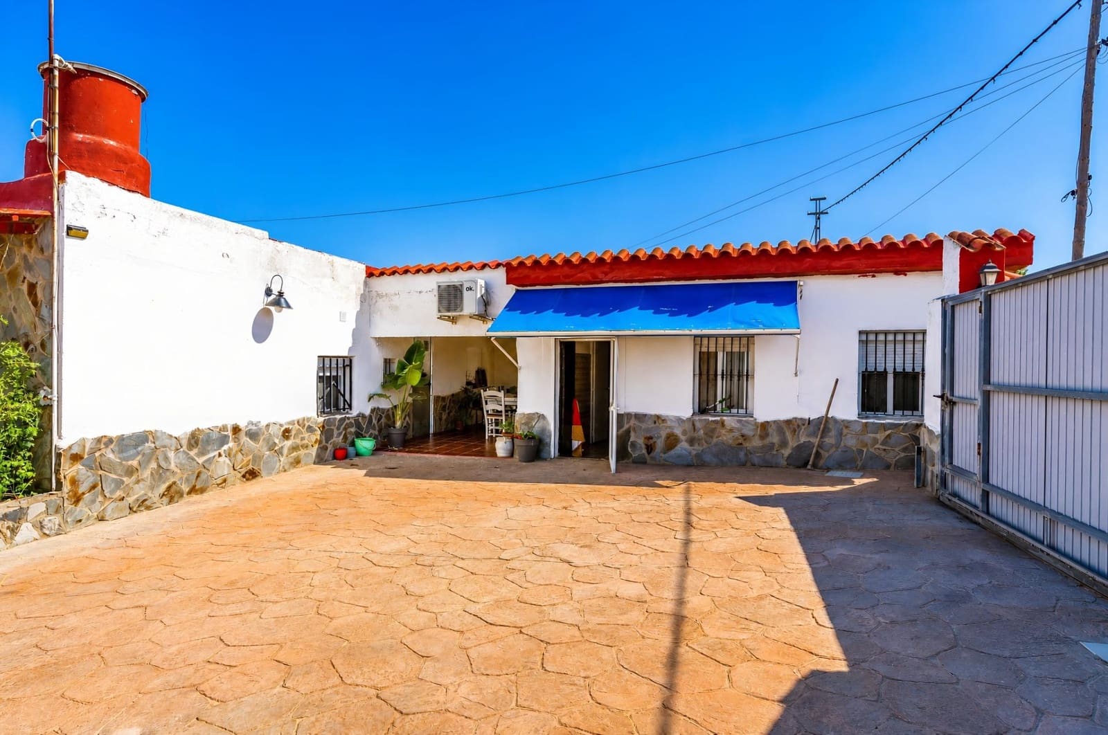 3 slaapkamer Villa te koop in Chiclana de la Frontera met zwembad - € 249.990 (Ref: 10045243)