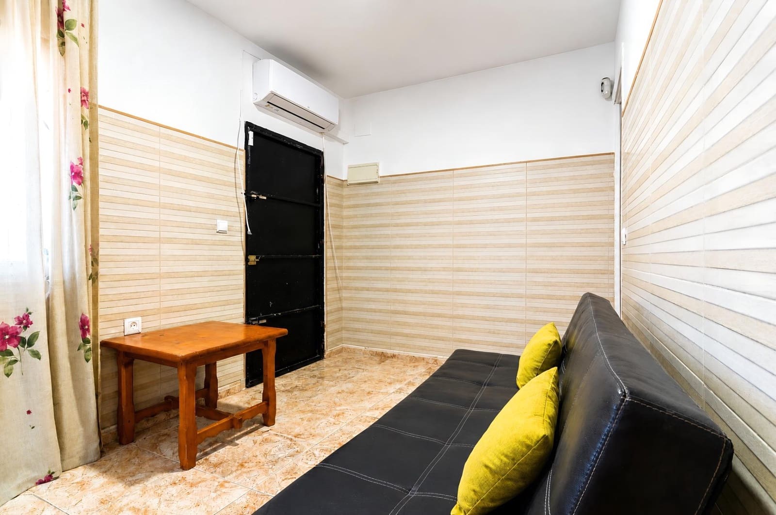 3 slaapkamer Villa te koop in Chiclana de la Frontera met zwembad - € 249.990 (Ref: 10045243)