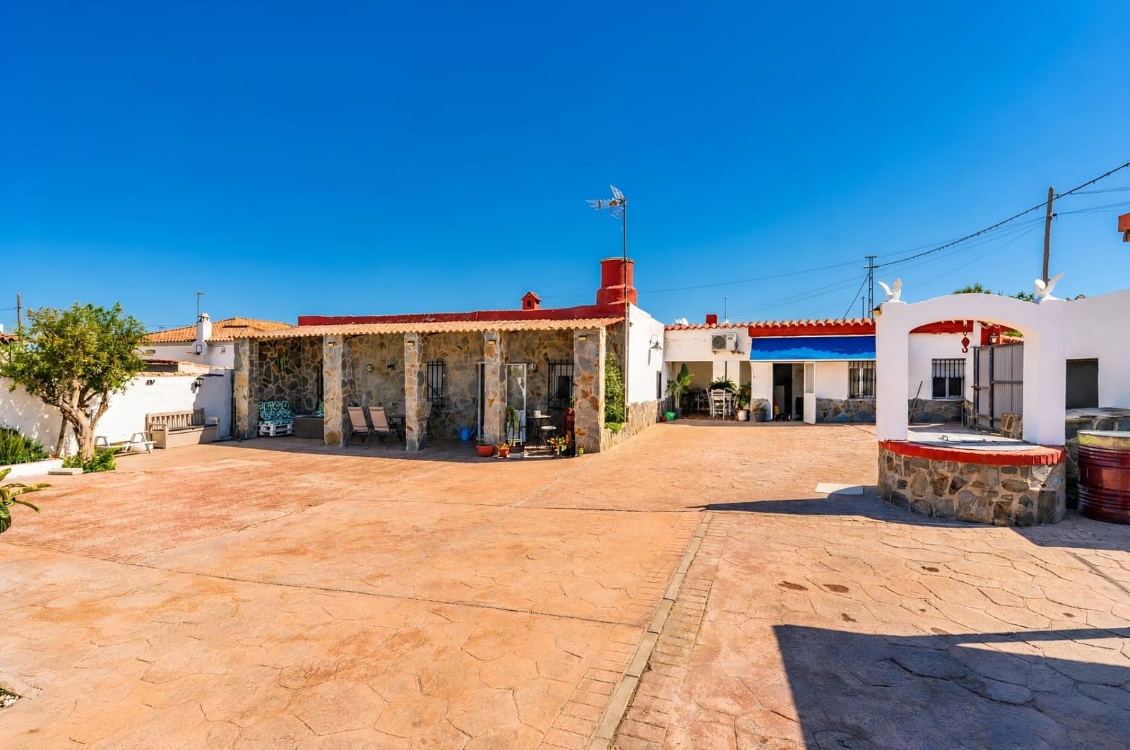 3 slaapkamer Villa te koop in Chiclana de la Frontera met zwembad - € 249.990 (Ref: 10045243)