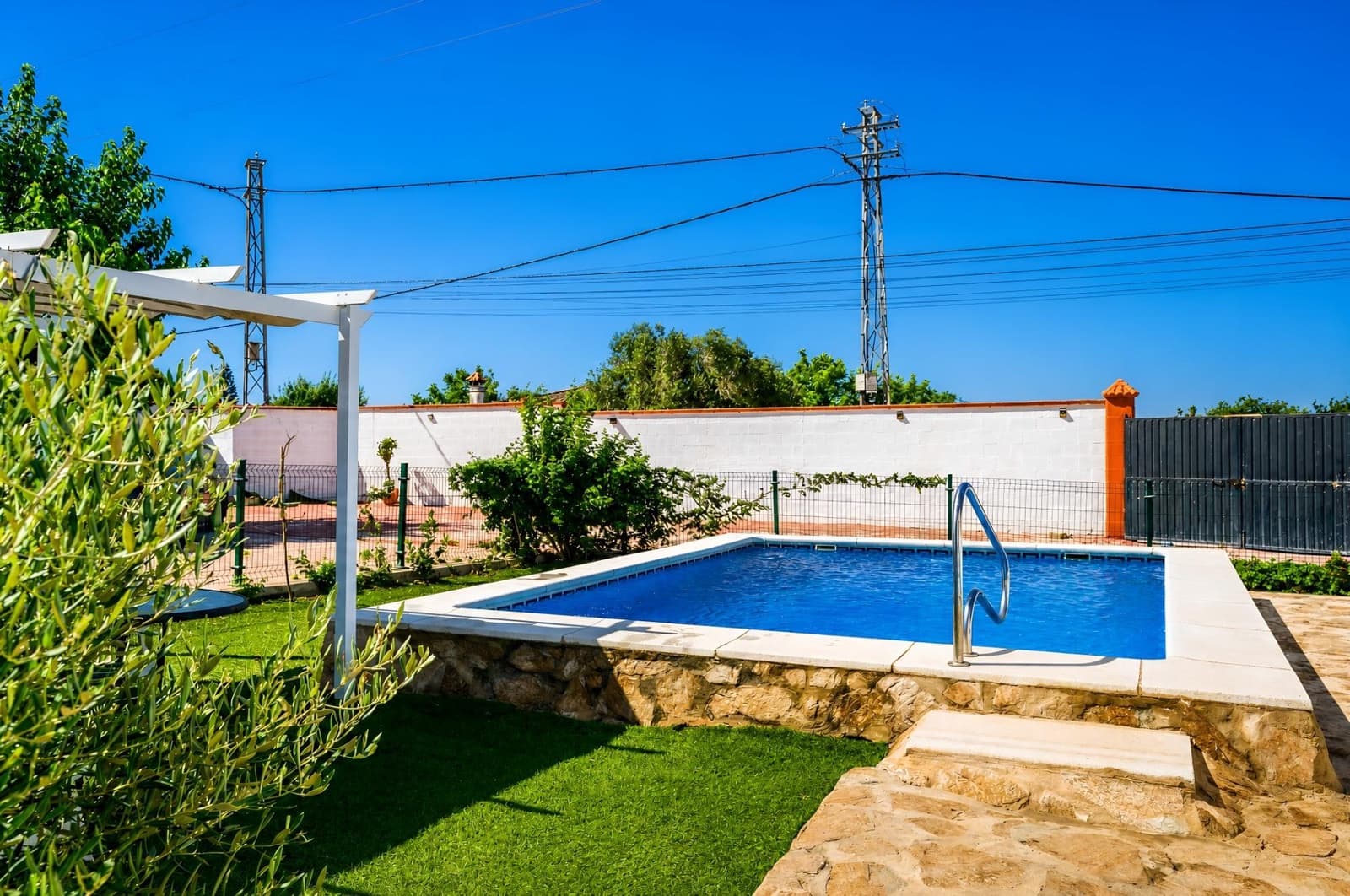 3 slaapkamer Villa te koop in Chiclana de la Frontera met zwembad - € 249.990 (Ref: 10045243)