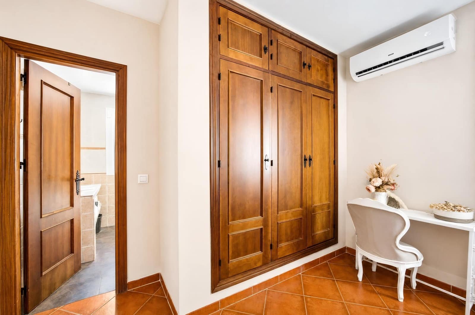 3 chambre Villa/Maison à vendre à Chiclana de la Frontera avec piscine - 329 990 € (Ref: 10047538)