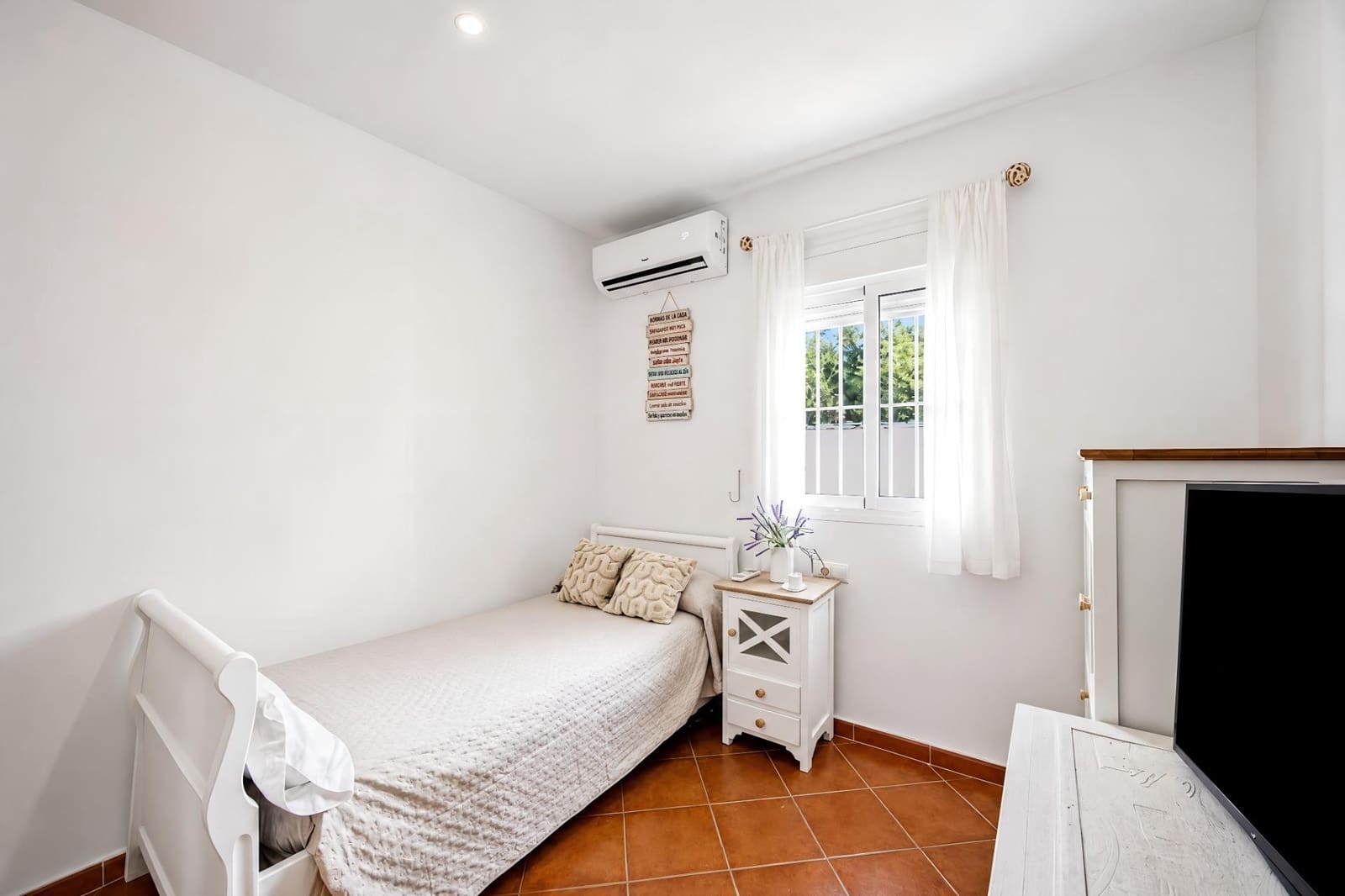 3 chambre Villa/Maison à vendre à Chiclana de la Frontera avec piscine - 329 990 € (Ref: 10047538)