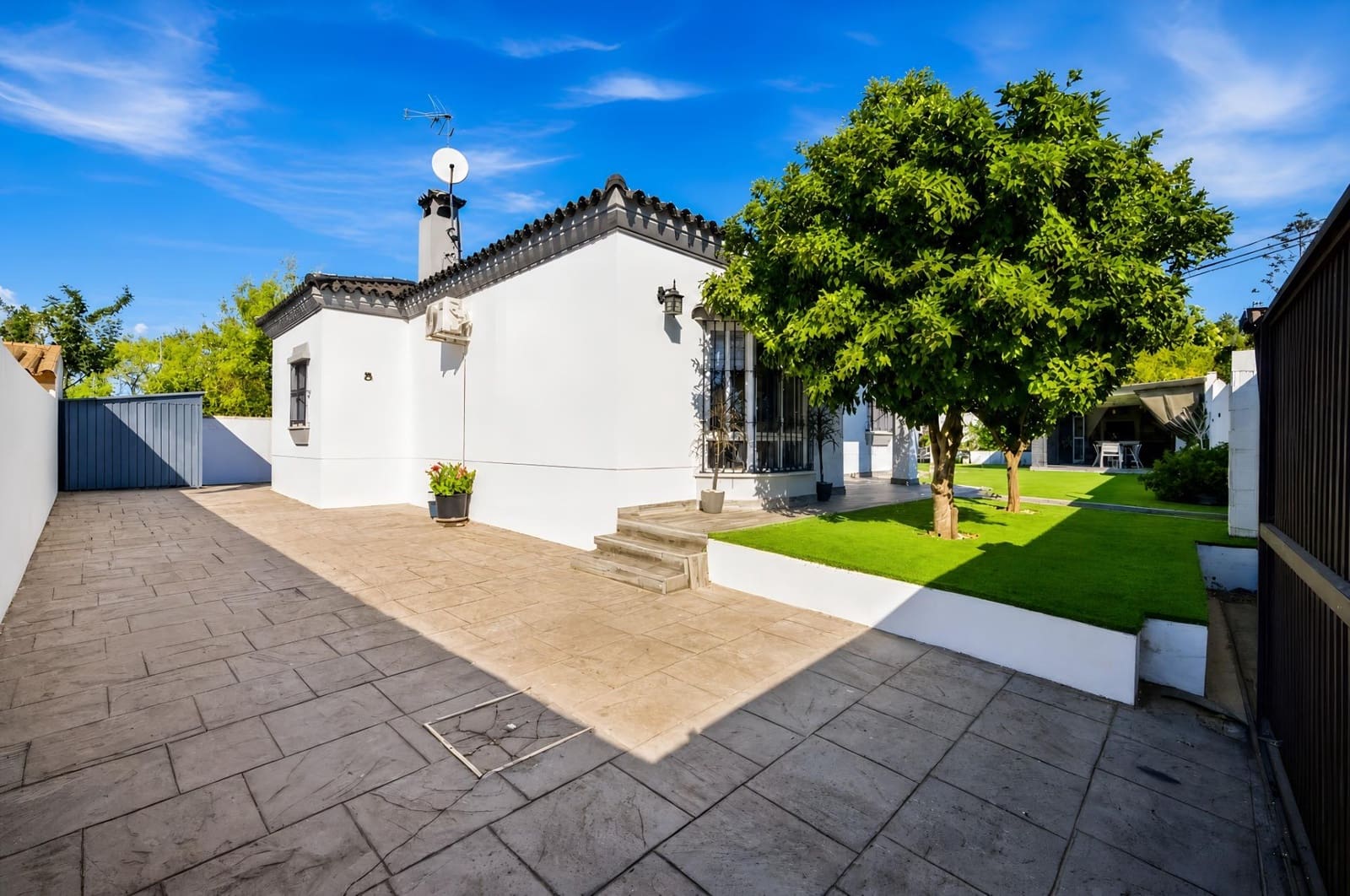3 chambre Villa/Maison à vendre à Chiclana de la Frontera avec piscine - 329 990 € (Ref: 10047538)