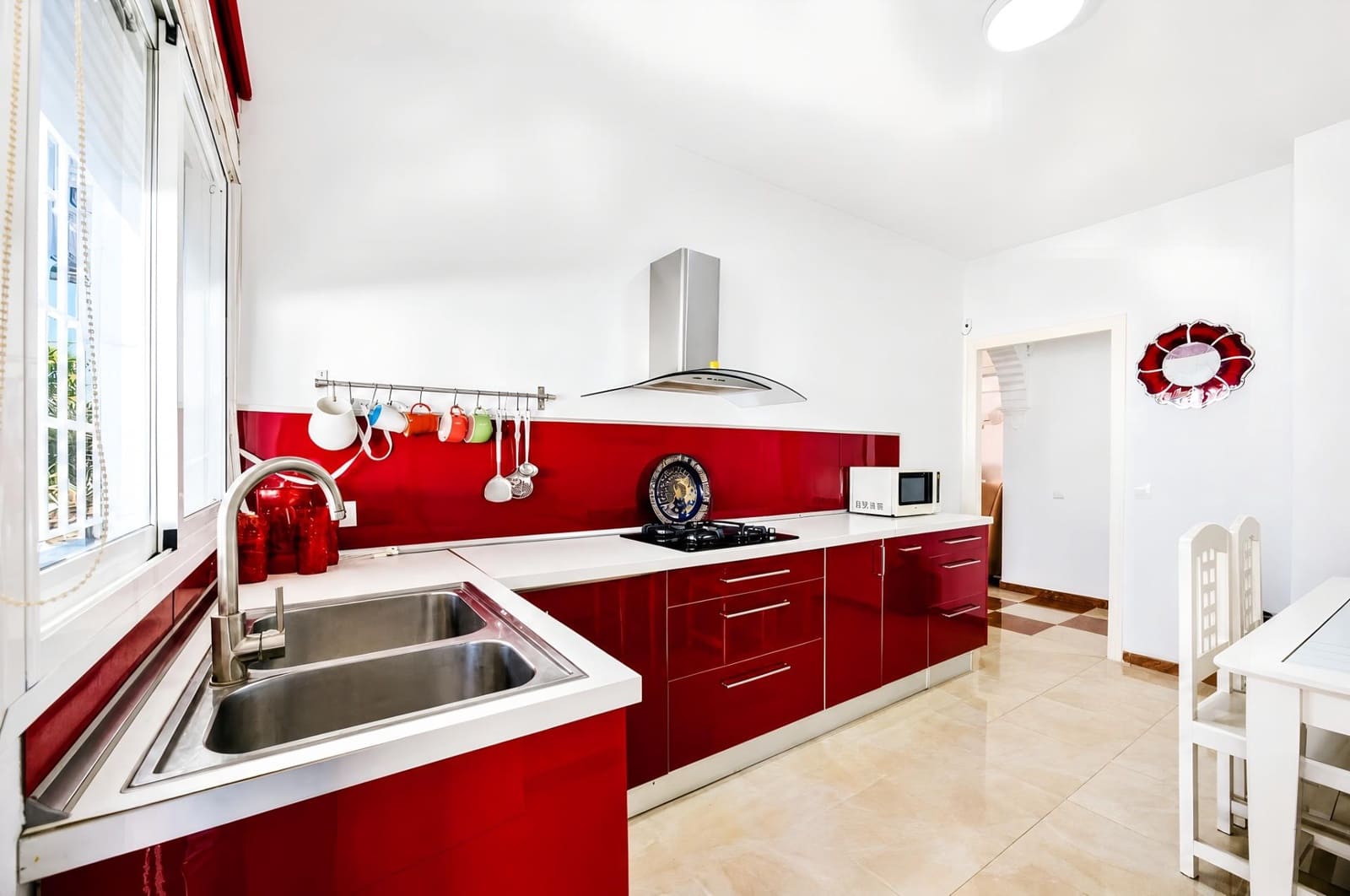 4 chambre Villa/Maison à vendre à Chiclana de la Frontera - 330 000 € (Ref: 10055537)