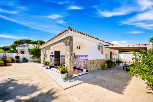 4 chambre Villa/Maison à vendre à Chiclana de la Frontera - 330 000 € (Ref: 10055537)