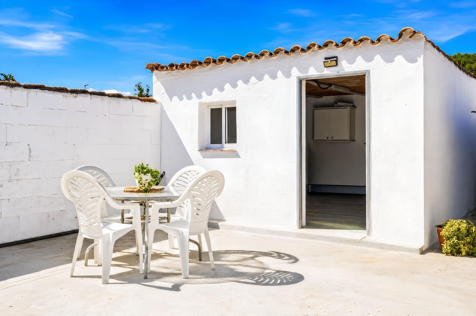 4 chambre Villa/Maison à vendre à Chiclana de la Frontera - 330 000 € (Ref: 10055537)