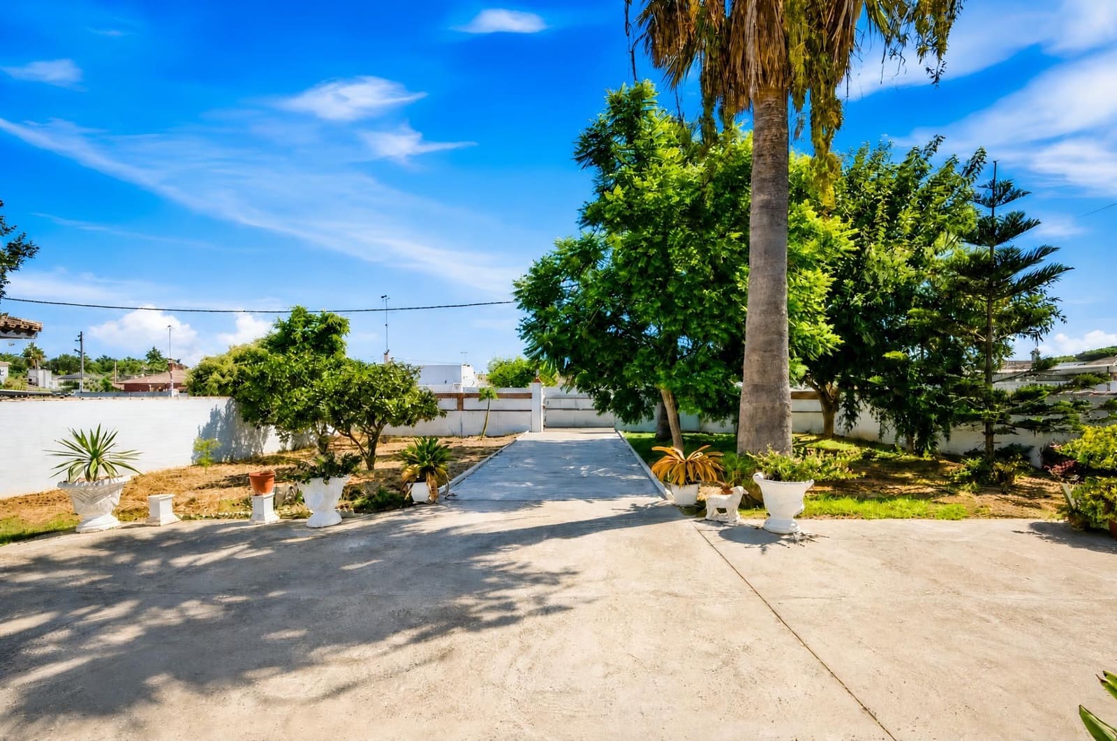 4 chambre Villa/Maison à vendre à Chiclana de la Frontera - 330 000 € (Ref: 10055537)