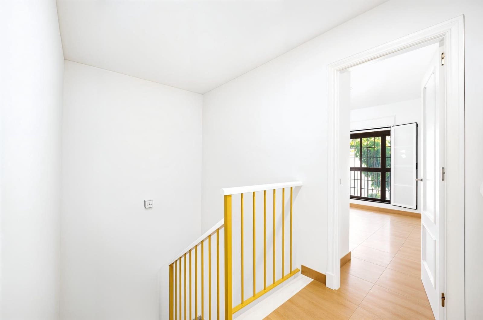 3 makuuhuone Rivitalo myytävänä paikassa Chiclana de la Frontera mukana 
autotalli - 329 990 € (Ref: 10067878)