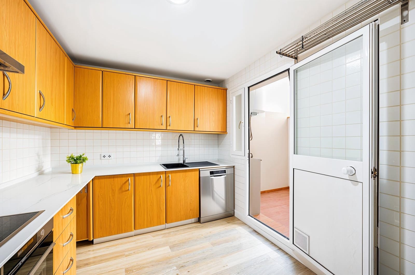 3 makuuhuone Rivitalo myytävänä paikassa Chiclana de la Frontera mukana 
autotalli - 329 990 € (Ref: 10067878)