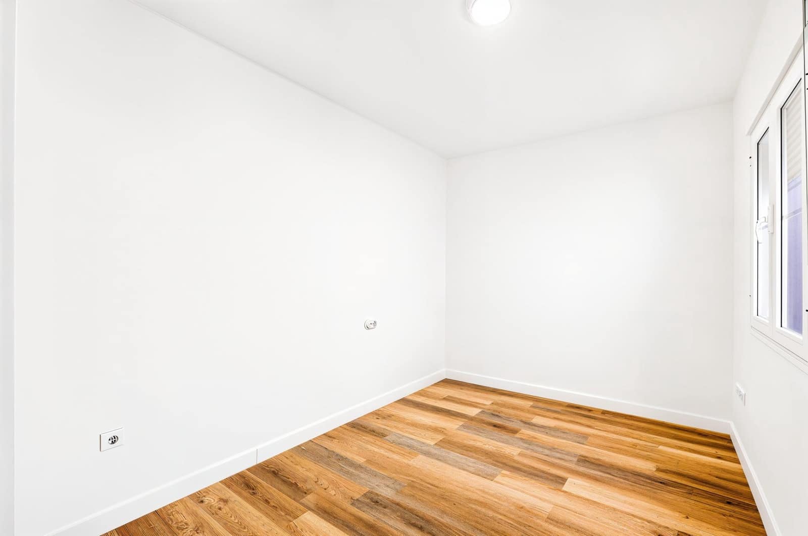 3 makuuhuone Rivitalo myytävänä paikassa Chiclana de la Frontera mukana 
autotalli - 329 990 € (Ref: 10067878)