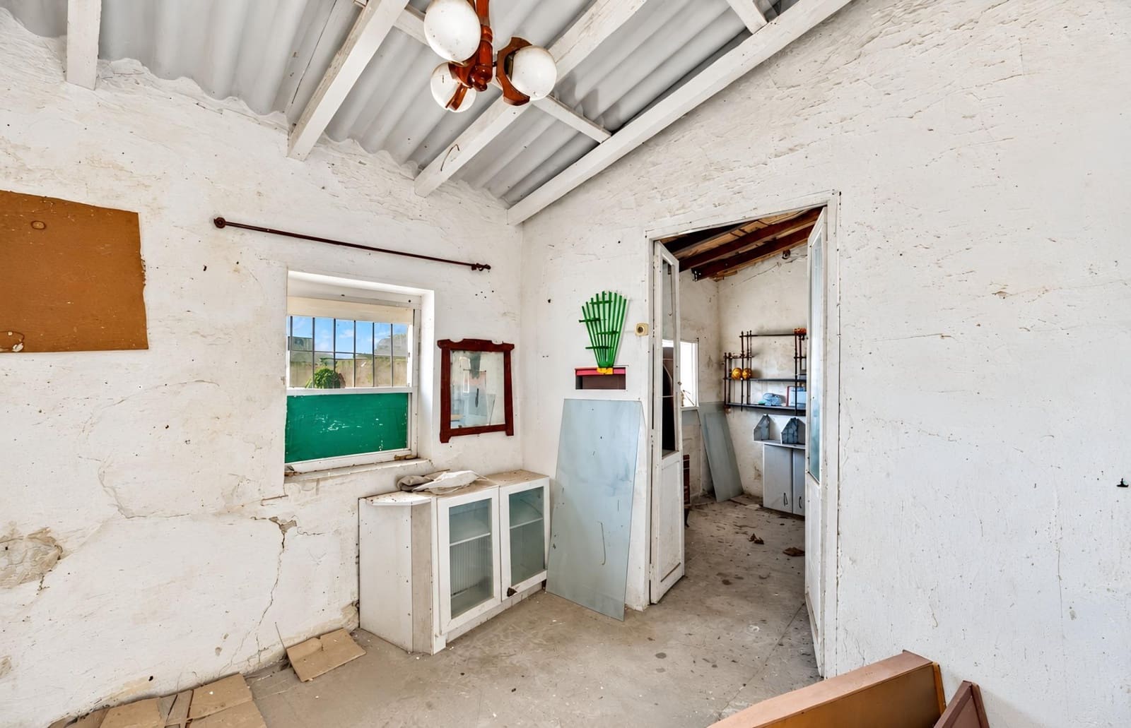 4 bedroom Finca/Country House for sale in Chiclana de la Frontera - € 175,000 (Ref: 10111004)