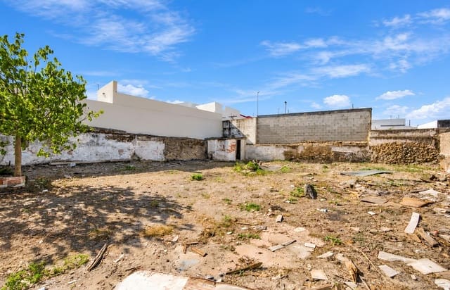 4 makuuhuone Maalaistalo myytävänä paikassa Chiclana de la Frontera - 175 000 € (Ref: 10111004)