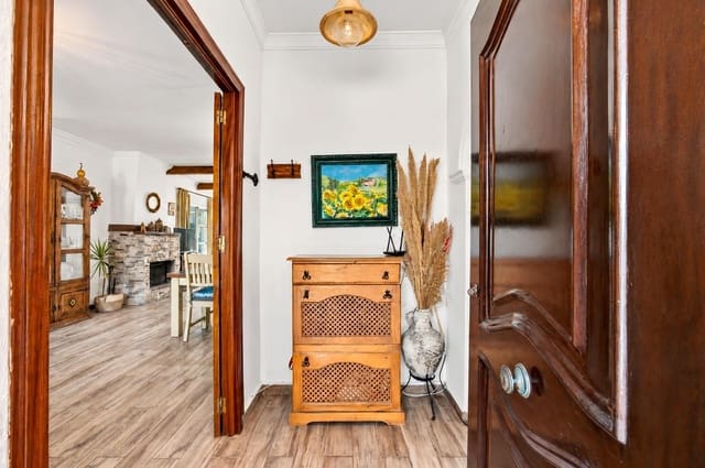 5 bedroom Villa for sale in Chiclana de la Frontera with pool - € 319,990 (Ref: 10155464)