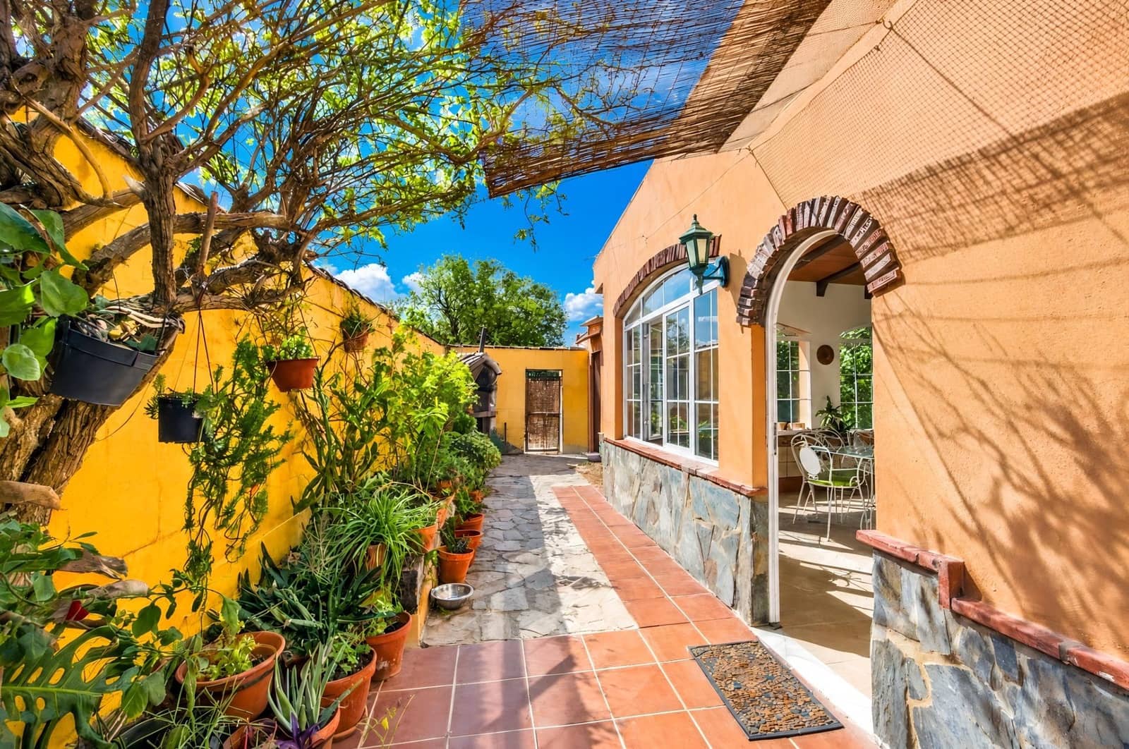 5 bedroom Villa for sale in Chiclana de la Frontera with pool - € 319,990 (Ref: 10155464)