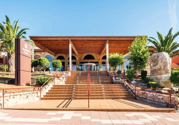 2 soveværelse Rækkehus til salg i Chiclana de la Frontera med swimmingpool garage - € 155.000 (Ref: 8038479)