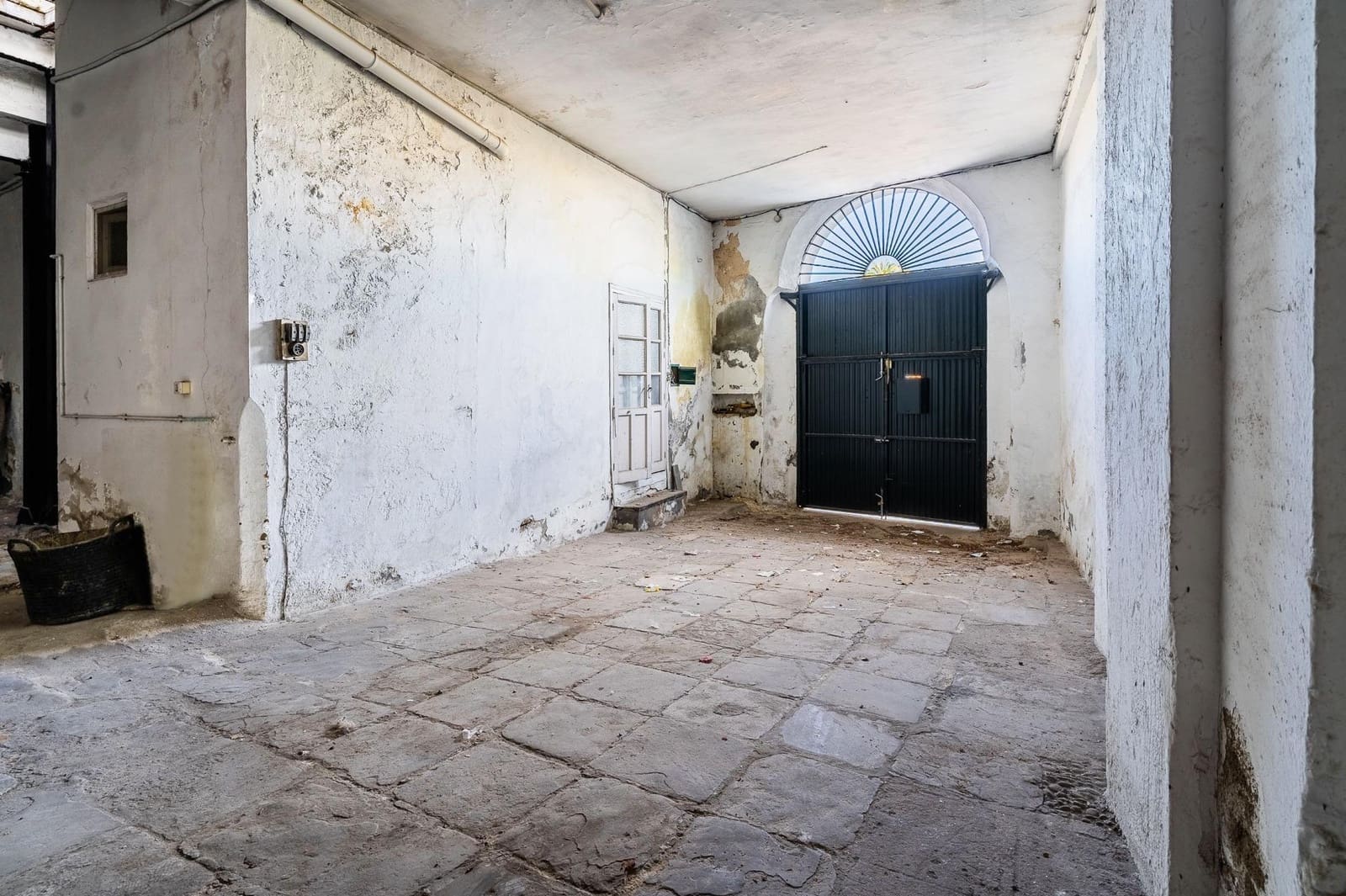 10 soverom Finca/Herregård til salgs i Chiclana de la Frontera med garasje - € 475 000 (Ref: 8591757)