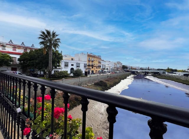 10 soverom Finca/Herregård til salgs i Chiclana de la Frontera med garasje - € 475 000 (Ref: 8591757)