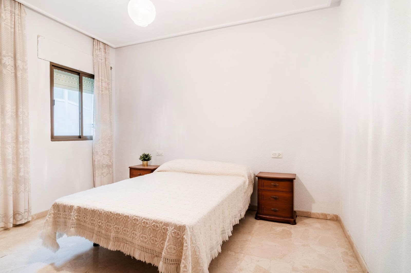 4 soveværelse Villa til salg i Chiclana de la Frontera med garage - € 229.900 (Ref: 8741847)