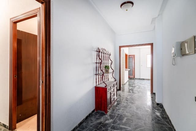 4 soveværelse Villa til salg i Chiclana de la Frontera med garage - € 229.900 (Ref: 8741847)