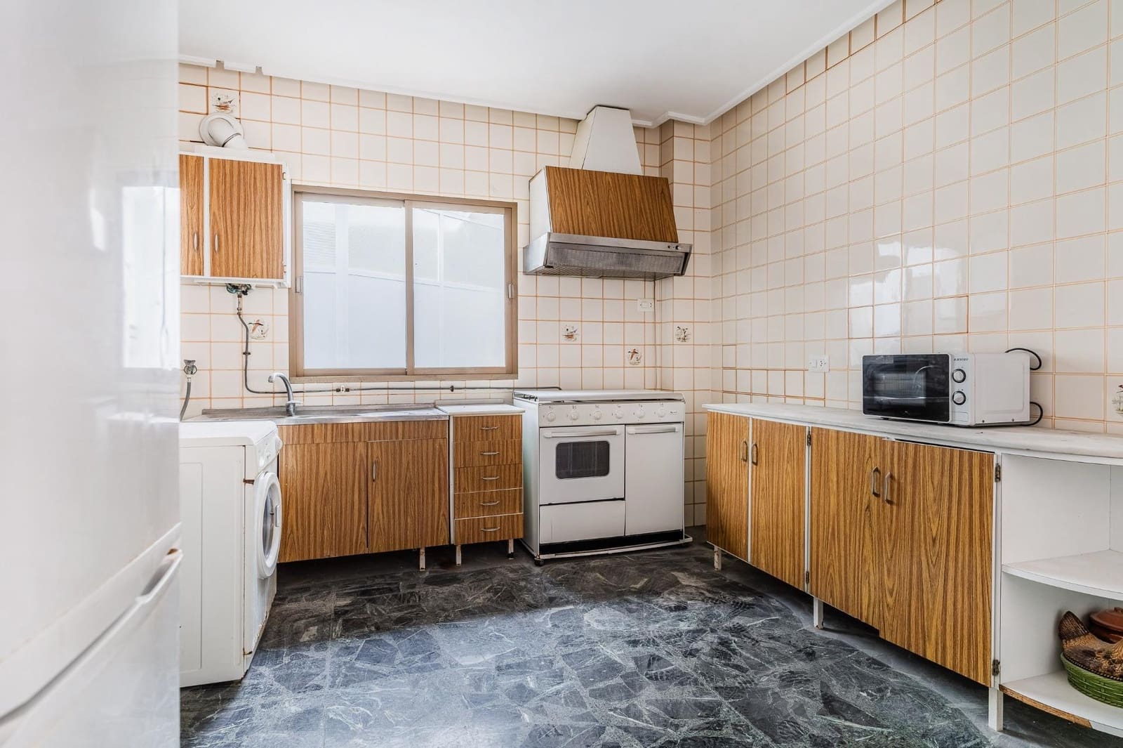 4 soveværelse Villa til salg i Chiclana de la Frontera med garage - € 229.900 (Ref: 8741847)